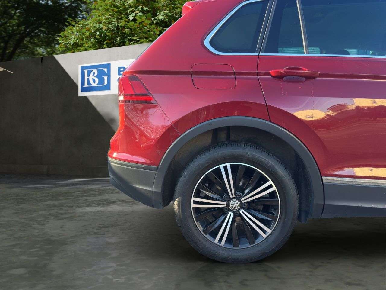 2017 VOLKSWAGEN TIGUAN 2017 VOLKSWAGEN TIGUAN