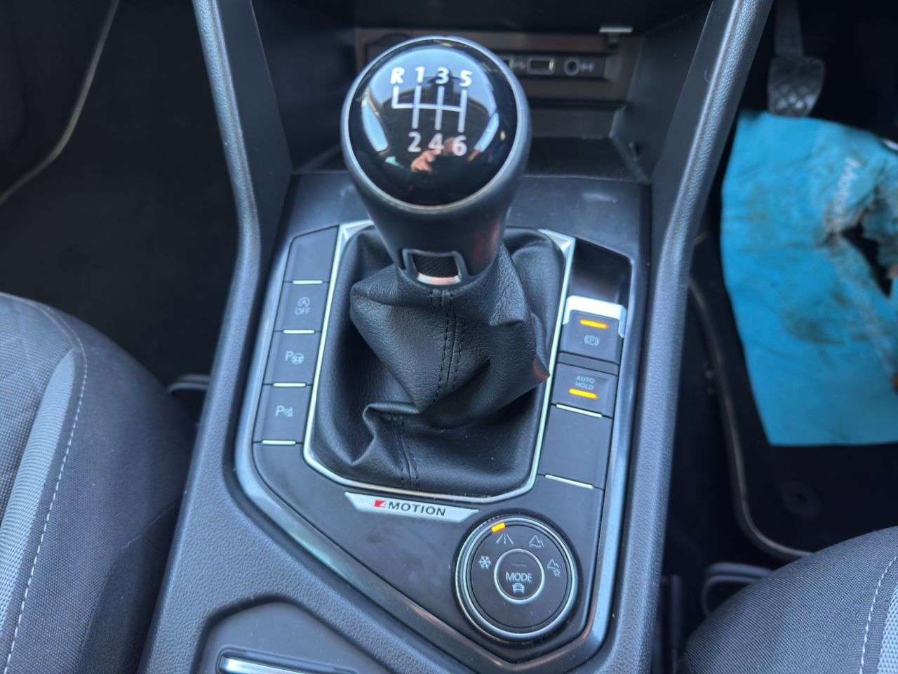 2017 VOLKSWAGEN TIGUAN 2017 VOLKSWAGEN TIGUAN