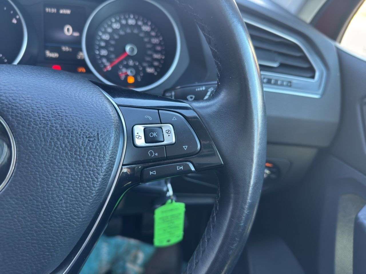 2017 VOLKSWAGEN TIGUAN 2017 VOLKSWAGEN TIGUAN