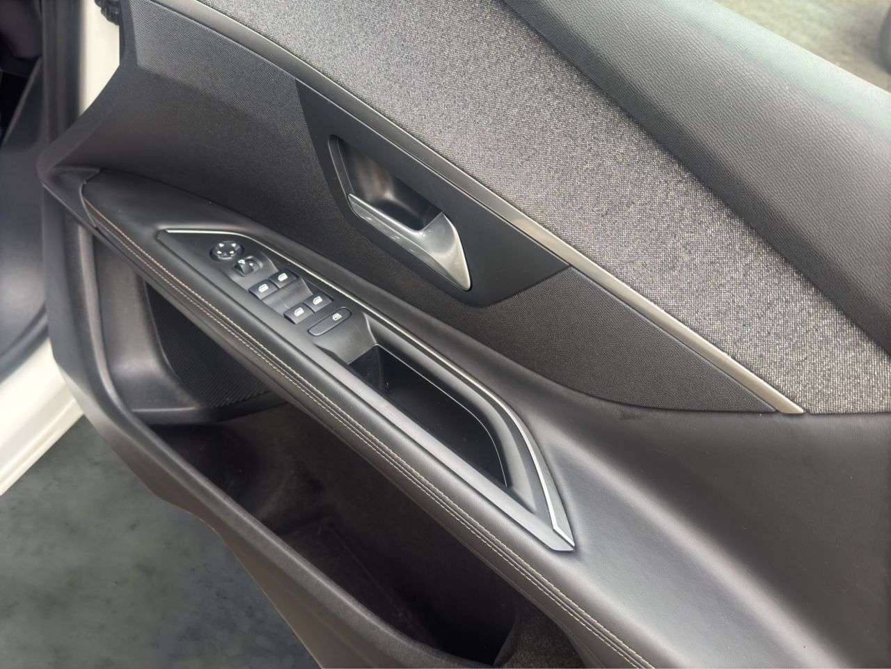 2018 PEUGEOT 3008 2018 PEUGEOT 3008