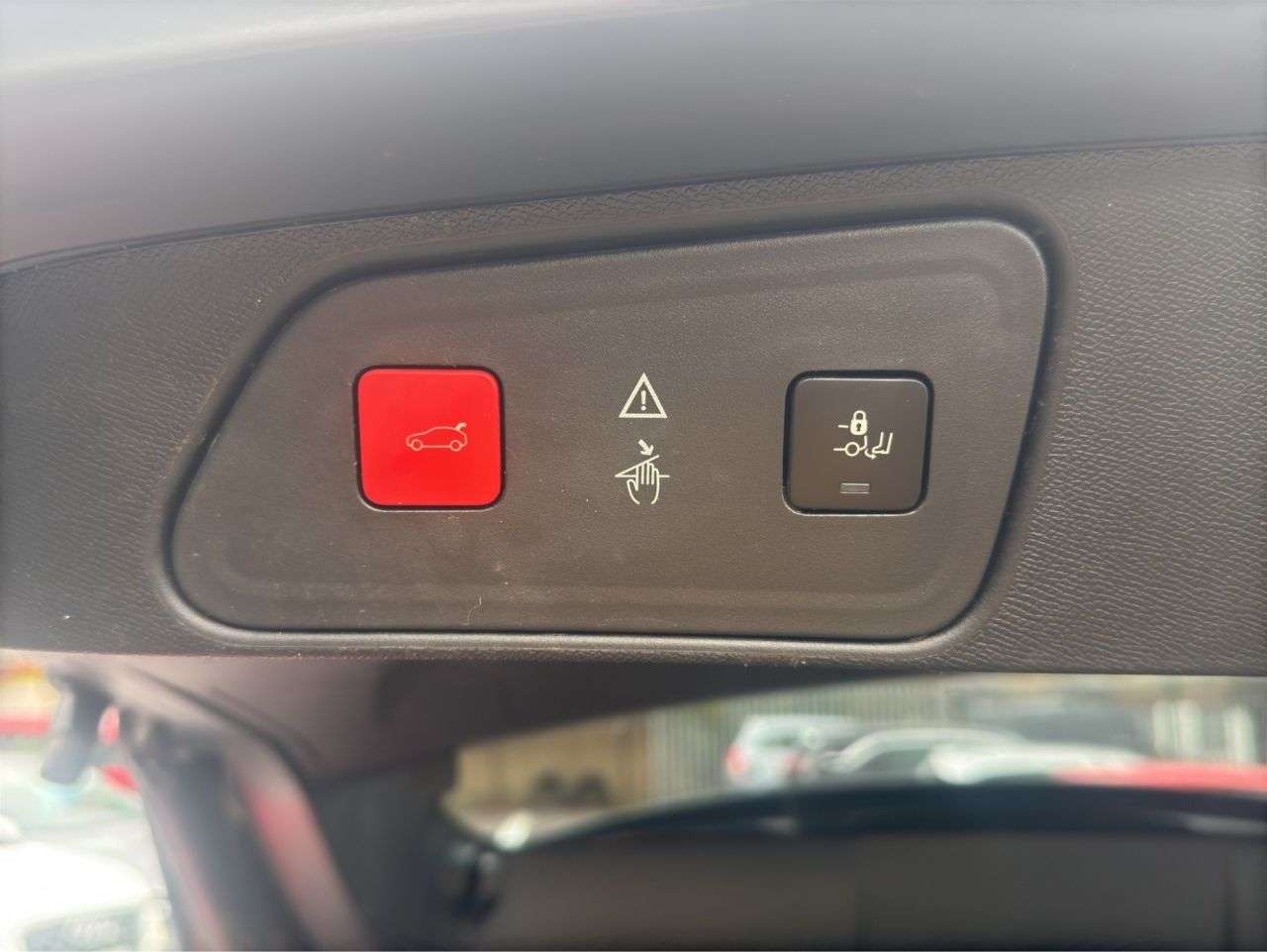 2018 PEUGEOT 3008 2018 PEUGEOT 3008