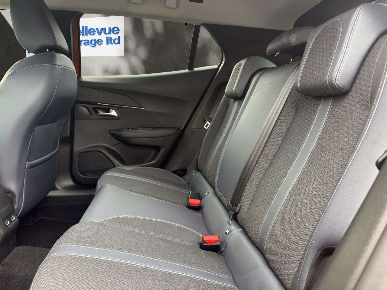 2020 PEUGEOT 2008 2020 PEUGEOT 2008