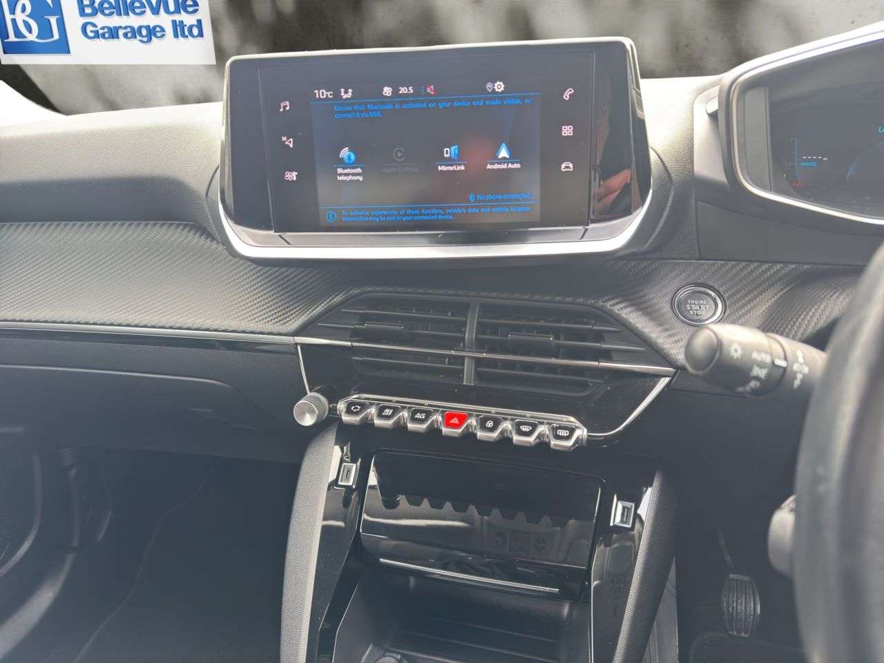 2020 PEUGEOT 2008 2020 PEUGEOT 2008