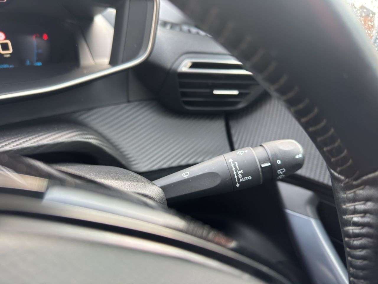 2020 PEUGEOT 2008 2020 PEUGEOT 2008