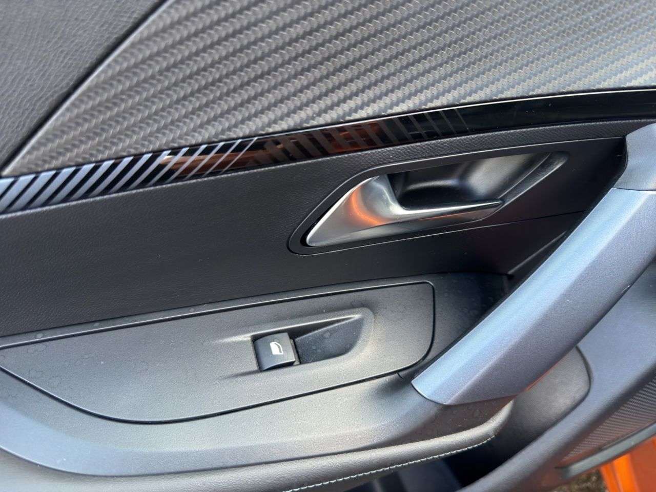 2020 PEUGEOT 2008 2020 PEUGEOT 2008