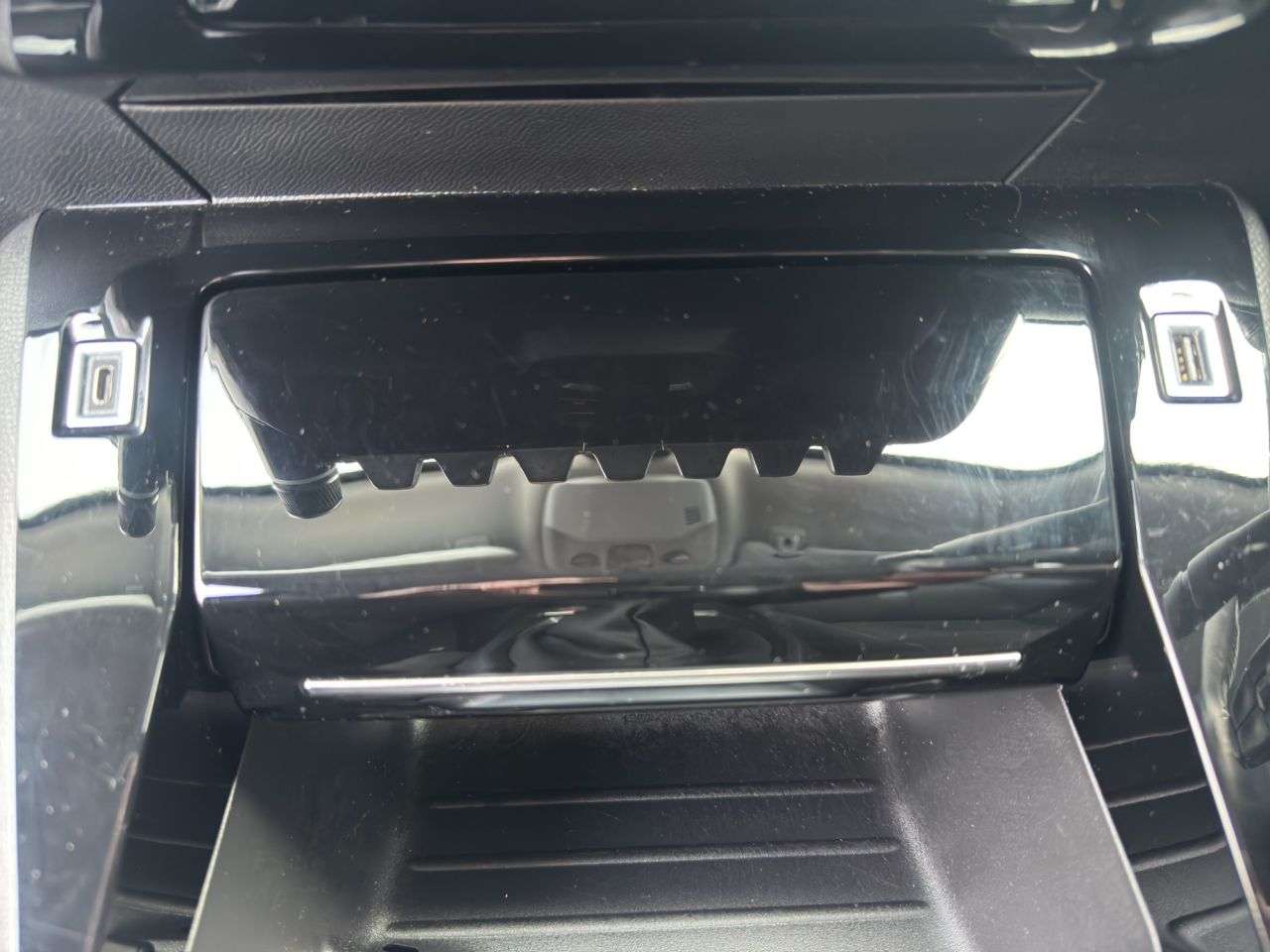 2020 PEUGEOT 2008 2020 PEUGEOT 2008