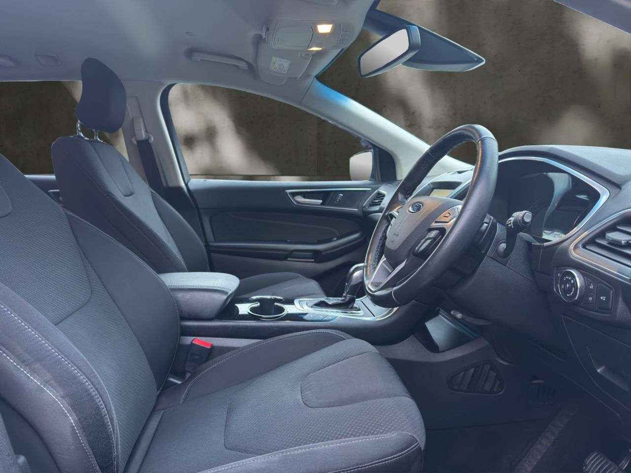 A 2016 FORD EDGE 2.0 TDCi Titanium SUV 5dr Diesel Powershift AWD Euro 6 (s/s) (210 ps) £200 A 2016 FORD EDGE 2.0 TDCi Titanium SUV 5dr Diesel Powershift AWD Euro 6 (s/s) (210 ps) £200