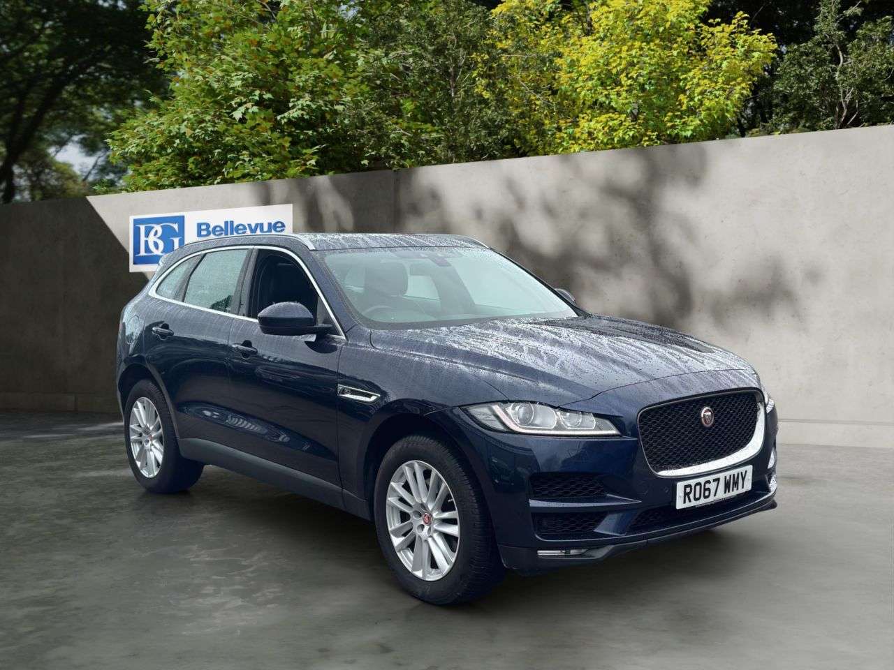 A 2017 JAGUAR F-PACE 3.0 D300 V6 Portfolio SUV 5dr Diesel Auto AWD Euro 6 (s/s) (300 ps) £200 TO A 2017 JAGUAR F-PACE 3.0 D300 V6 Portfolio SUV 5dr Diesel Auto AWD Euro 6 (s/s) (300 ps) £200 TO