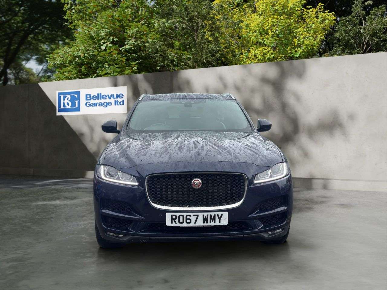 A 2017 JAGUAR F-PACE 3.0 D300 V6 Portfolio SUV 5dr Diesel Auto AWD Euro 6 (s/s) (300 ps) £200 TO A 2017 JAGUAR F-PACE 3.0 D300 V6 Portfolio SUV 5dr Diesel Auto AWD Euro 6 (s/s) (300 ps) £200 TO