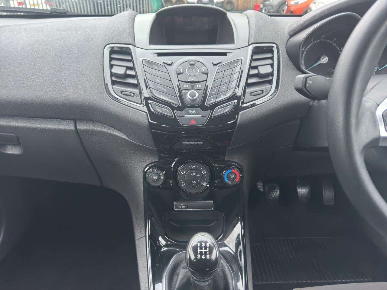 2015 FORD FIESTA 2015 FORD FIESTA