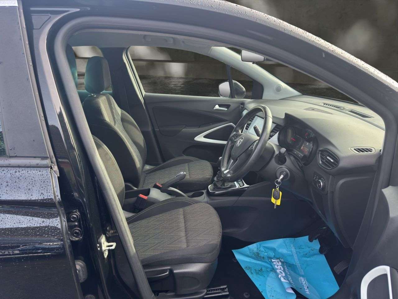 A 2020 VAUXHALL CROSSLAND X 1.2 Turbo SRi Nav SUV 5dr Petrol Manual Euro 6 (s/s) (110 ps) £200 TO SECUR A 2020 VAUXHALL CROSSLAND X 1.2 Turbo SRi Nav SUV 5dr Petrol Manual Euro 6 (s/s) (110 ps) £200 TO SECUR