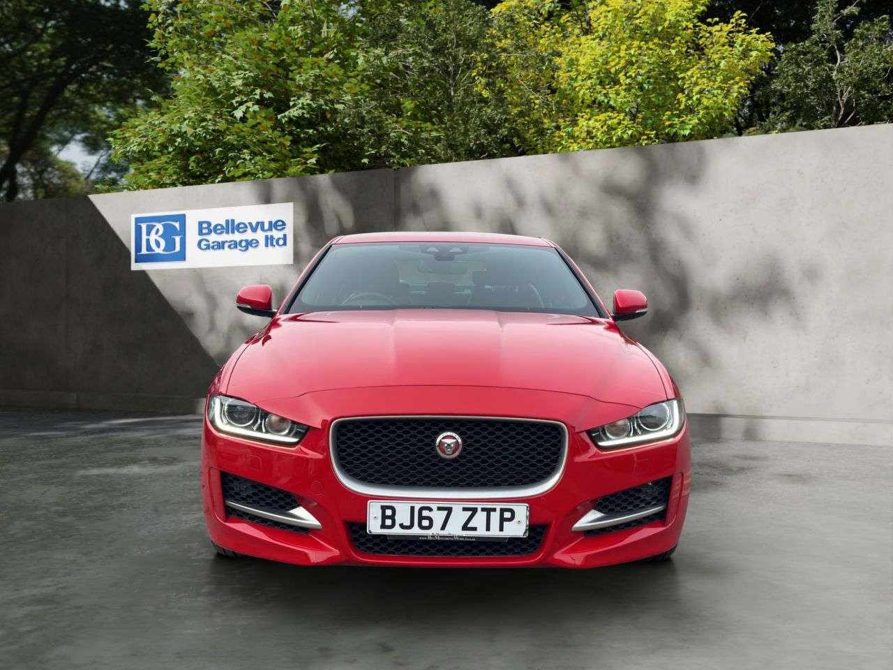 A 2017 JAGUAR XE 2.0i R-Sport Saloon 4dr Petrol Auto Euro 6 (s/s) (200 ps) £200 TO SECURE - A 2017 JAGUAR XE 2.0i R-Sport Saloon 4dr Petrol Auto Euro 6 (s/s) (200 ps) £200 TO SECURE -