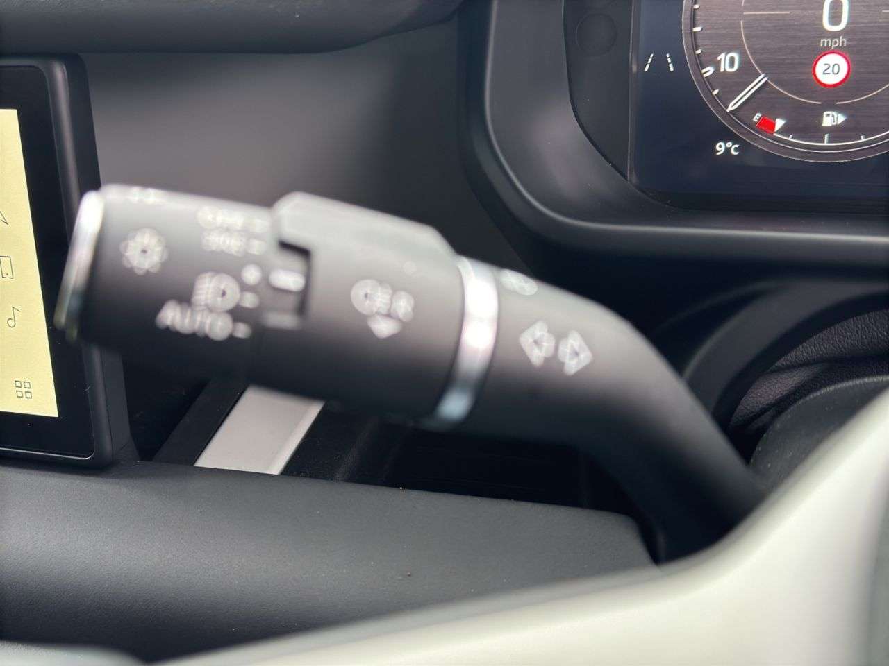 2024 LAND ROVER DEFENDER 2024 LAND ROVER DEFENDER