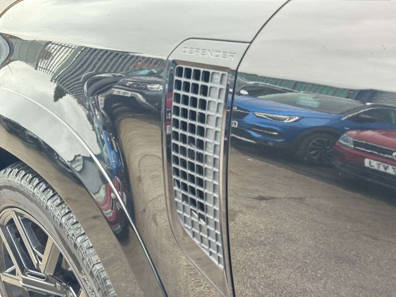 2024 LAND ROVER DEFENDER 2024 LAND ROVER DEFENDER