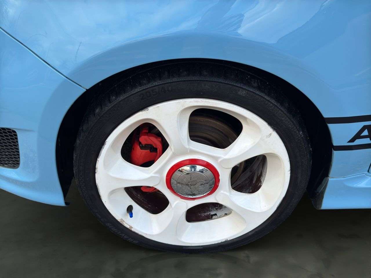 2019 ABARTH 595 2019 ABARTH 595