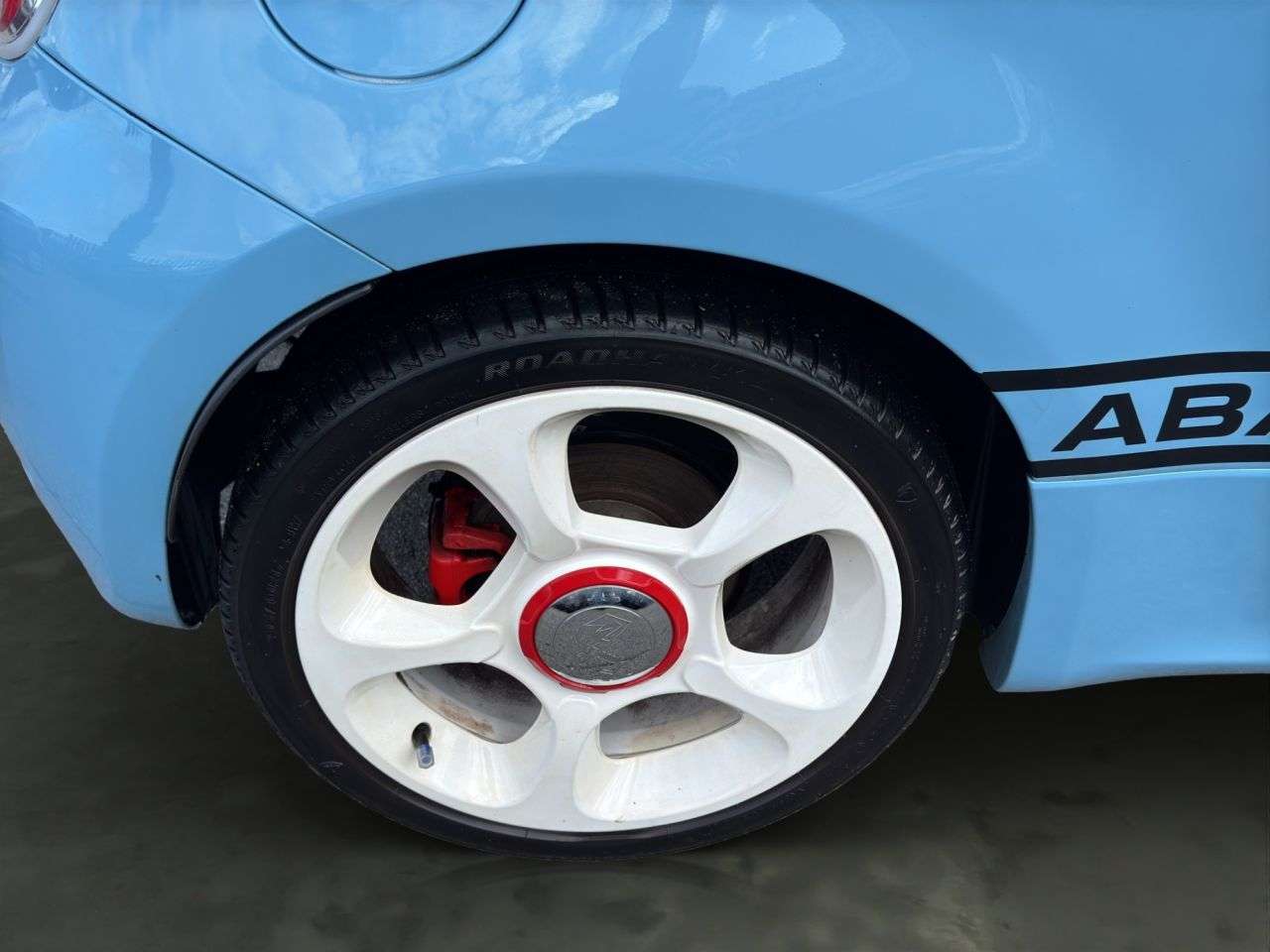 2019 ABARTH 595 2019 ABARTH 595