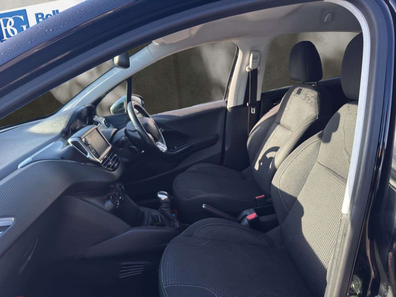 2018 PEUGEOT 208 2018 PEUGEOT 208