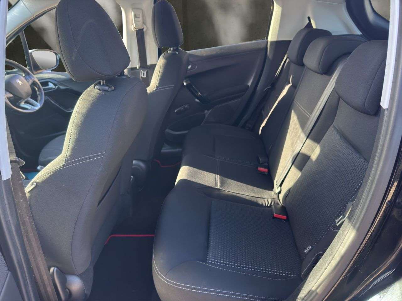 2018 PEUGEOT 208 2018 PEUGEOT 208