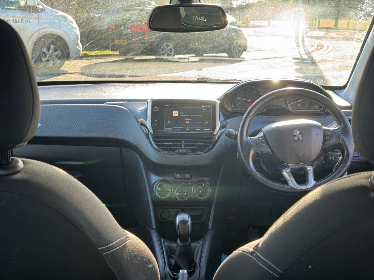 2018 PEUGEOT 208 2018 PEUGEOT 208