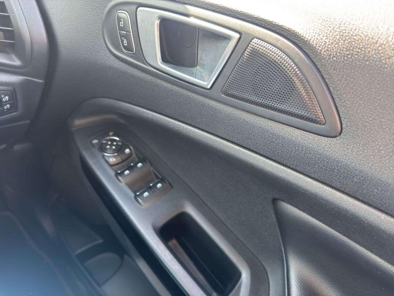 2018 FORD ECOSPORT 2018 FORD ECOSPORT