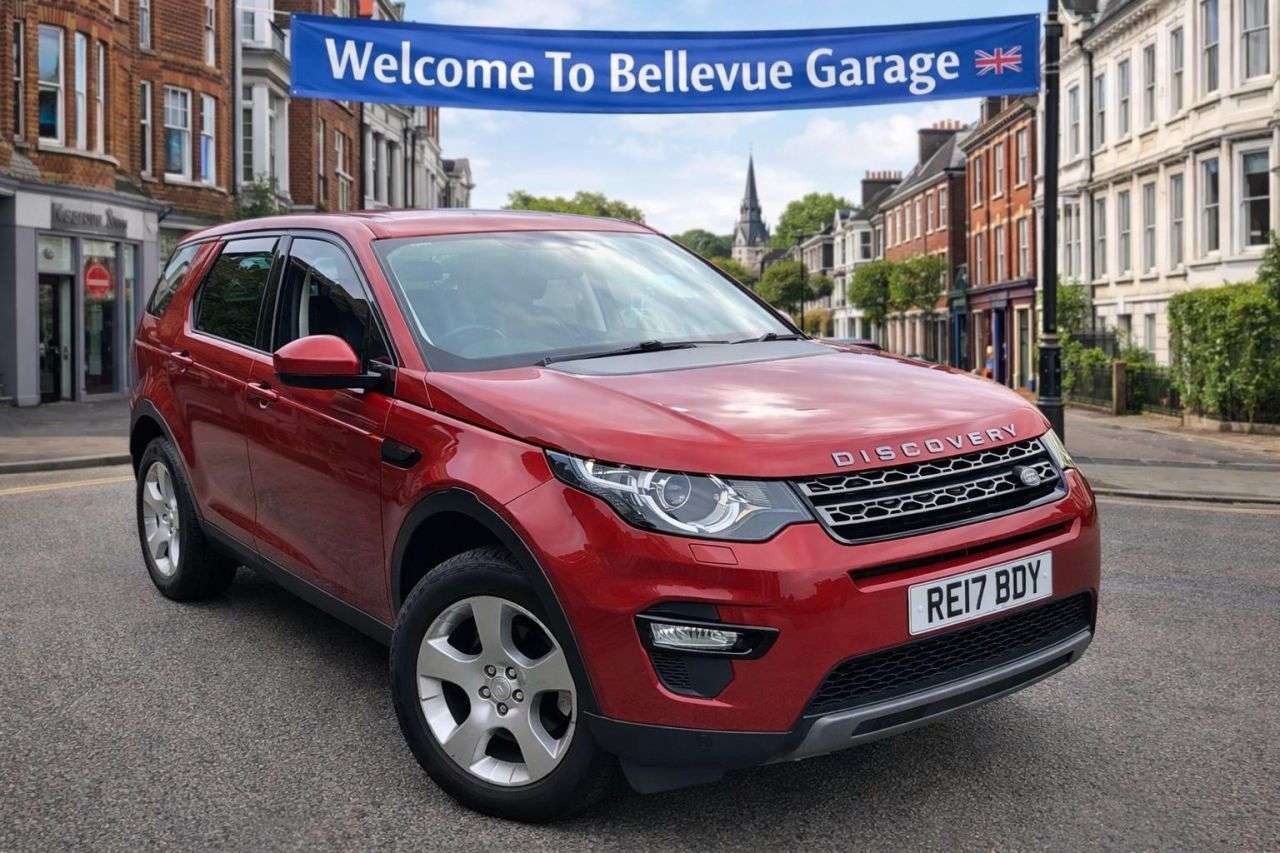 A 2017 LAND ROVER DISCOVERY SPORT 2.0 TD4 SE Tech SUV 5dr Diesel Manual 4WD Euro 6 (s/s) (5 Seat) (150 ps) A 2017 LAND ROVER DISCOVERY SPORT 2.0 TD4 SE Tech SUV 5dr Diesel Manual 4WD Euro 6 (s/s) (5 Seat) (150 ps)