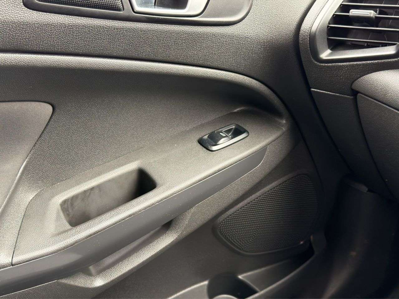 2017 FORD ECOSPORT 2017 FORD ECOSPORT