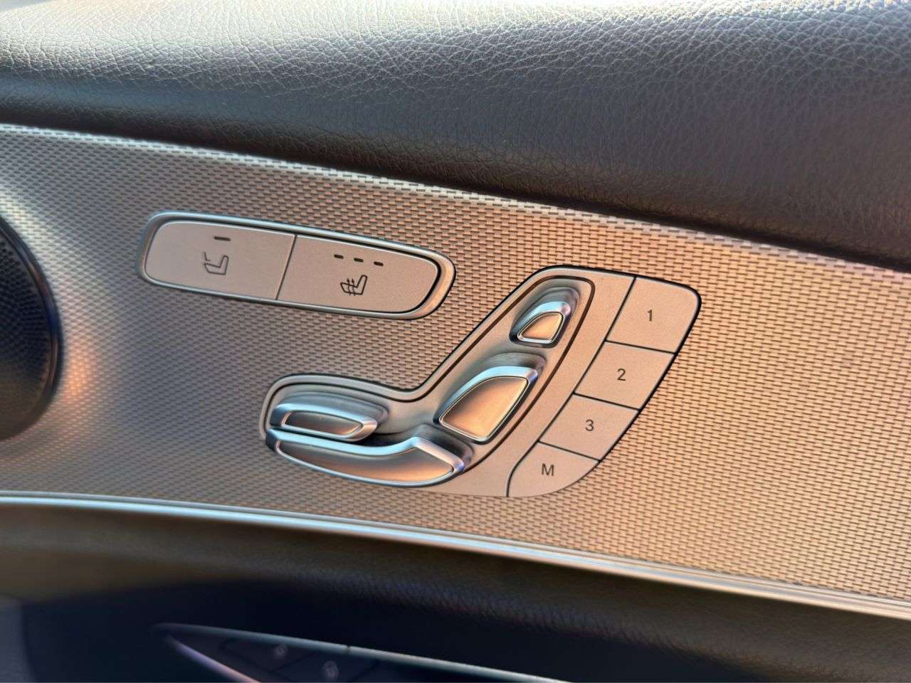 2016 MERCEDES-BENZ E CLASS 2016 MERCEDES-BENZ E CLASS