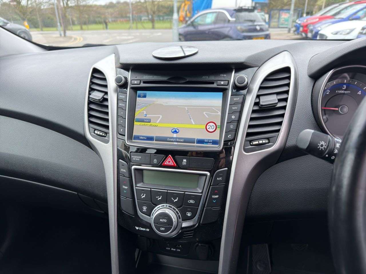 2014 HYUNDAI I30 2014 HYUNDAI I30