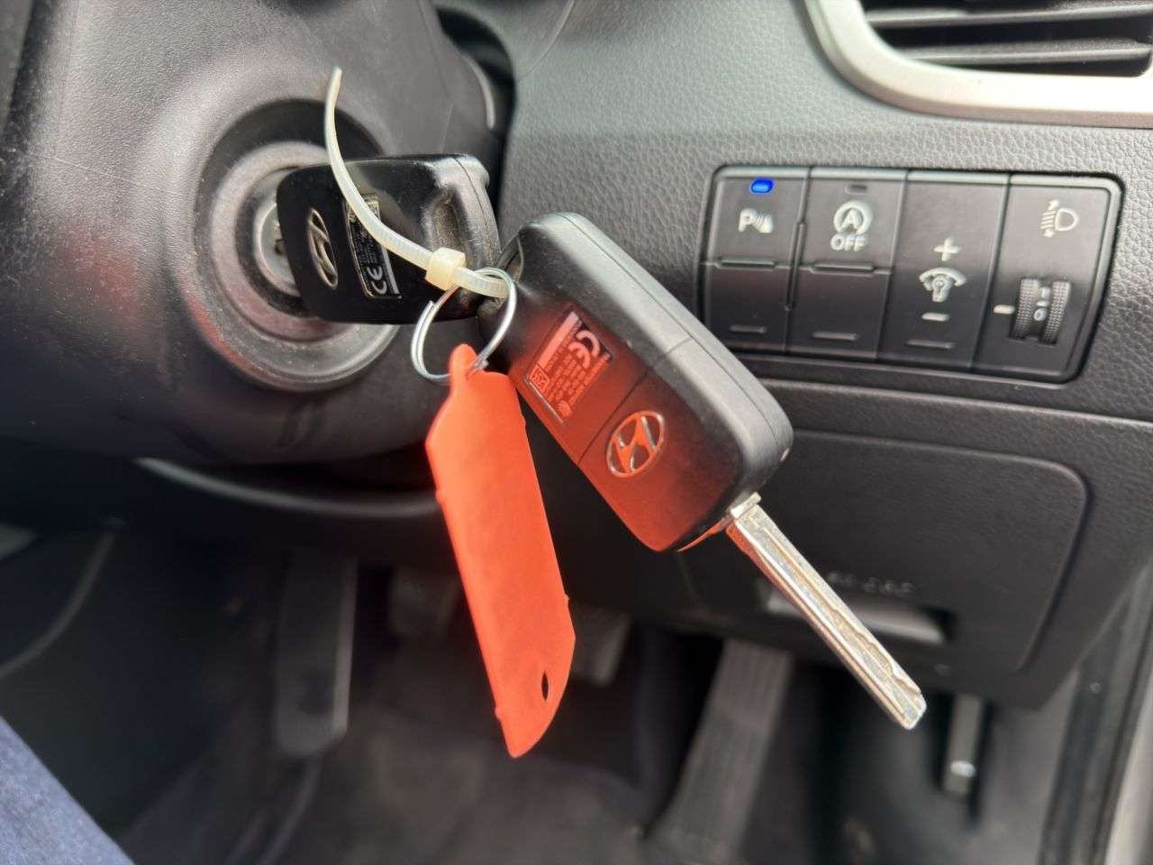 2014 HYUNDAI I30 2014 HYUNDAI I30