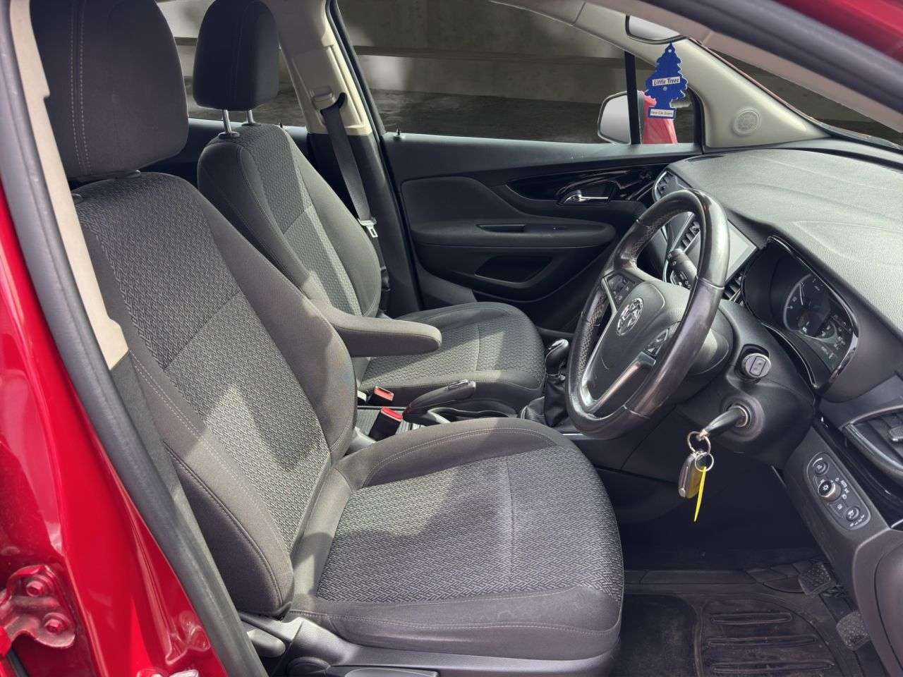 A 2019 VAUXHALL MOKKA X 1.6 CDTi ecoTEC D Design Nav SUV 5dr Diesel Manual Euro 6 (s/s) (136 ps) £2 A 2019 VAUXHALL MOKKA X 1.6 CDTi ecoTEC D Design Nav SUV 5dr Diesel Manual Euro 6 (s/s) (136 ps) £2