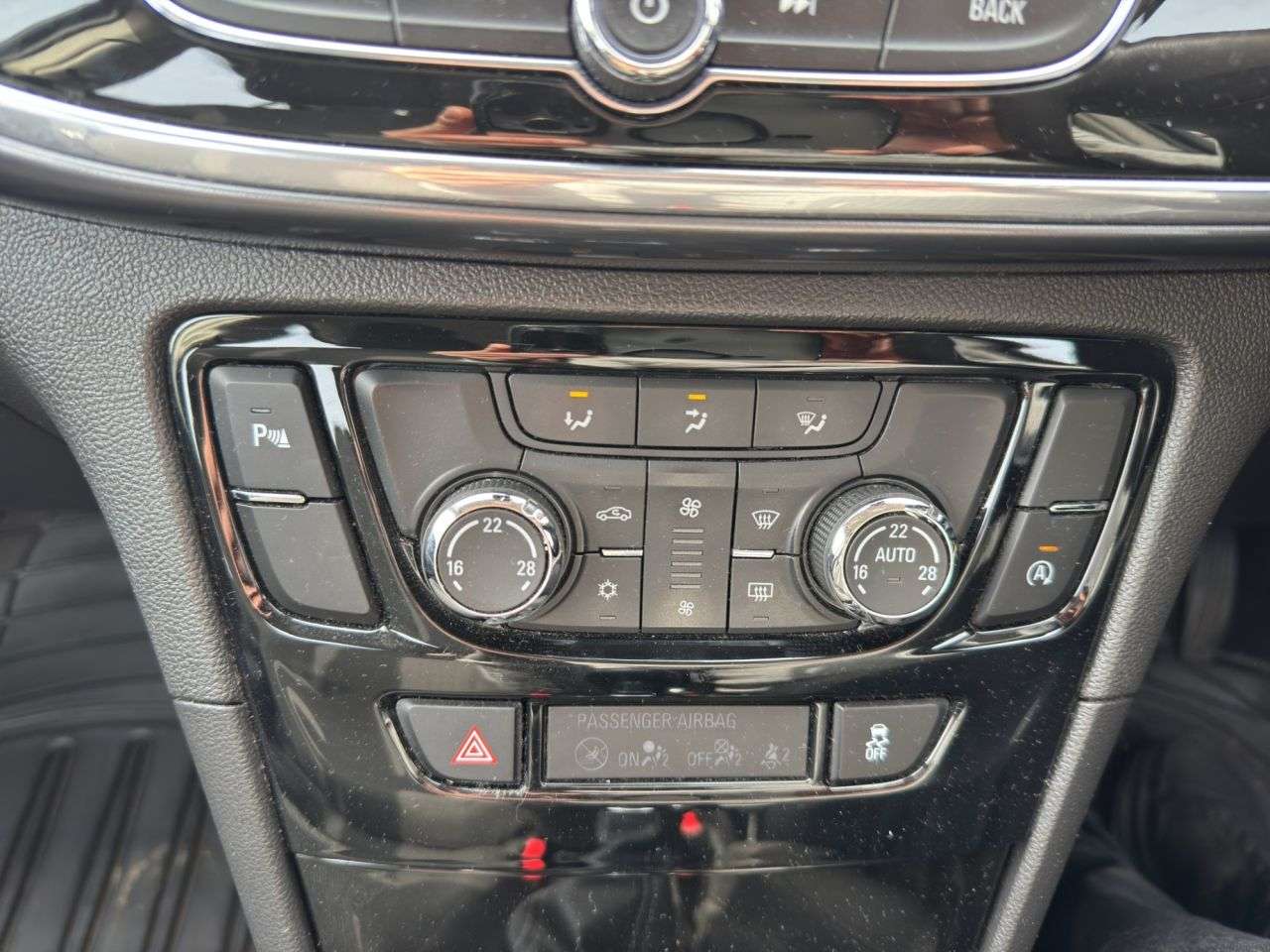 2019 VAUXHALL MOKKA X 2019 VAUXHALL MOKKA X