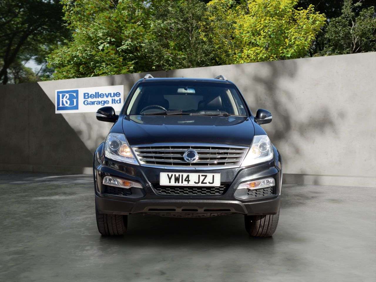 A 2014 SSANGYONG REXTON 2.0 e-XDi EX SUV 5dr Diesel T-Tronic 4WD Euro 5 (155 ps) £200 TO SECURE, DE A 2014 SSANGYONG REXTON 2.0 e-XDi EX SUV 5dr Diesel T-Tronic 4WD Euro 5 (155 ps) £200 TO SECURE, DE