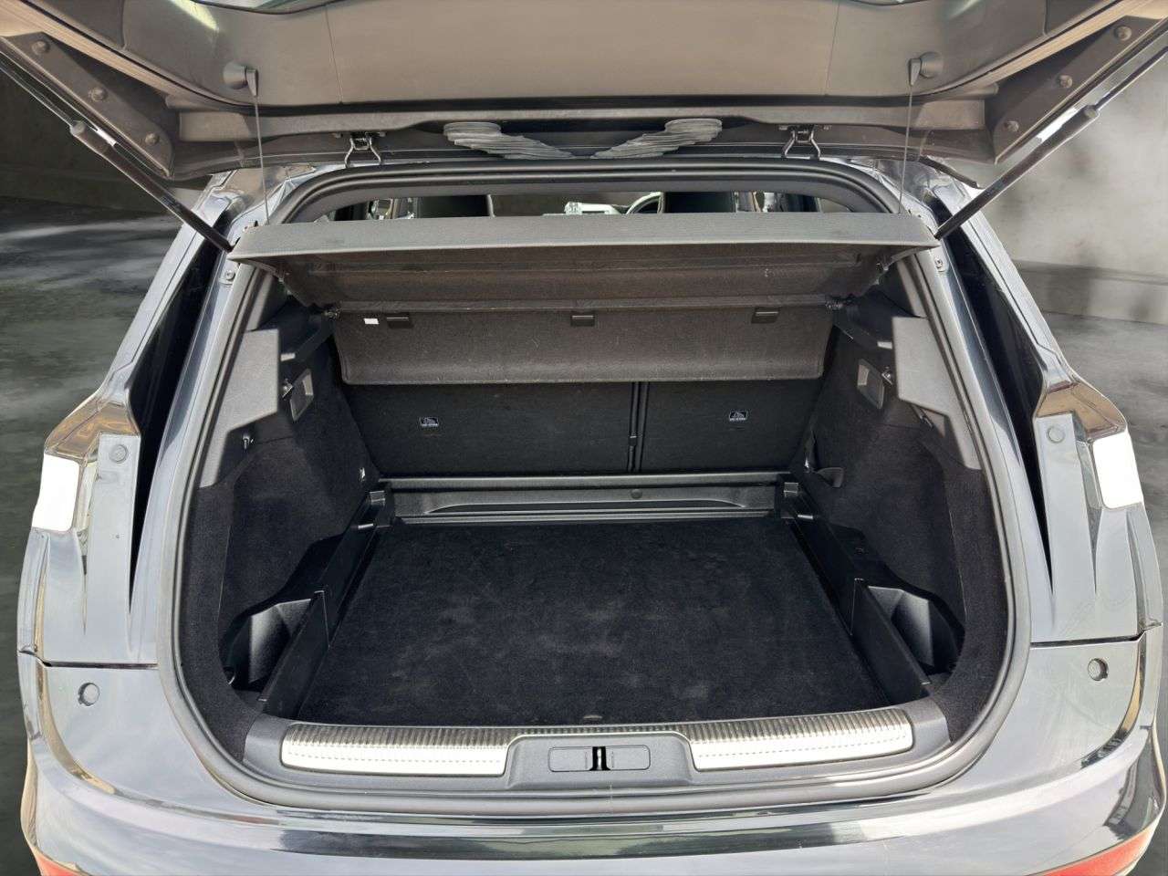 2018 DS AUTOMOBILES DS 7 CROSSBACK 2018 DS AUTOMOBILES DS 7 CROSSBACK