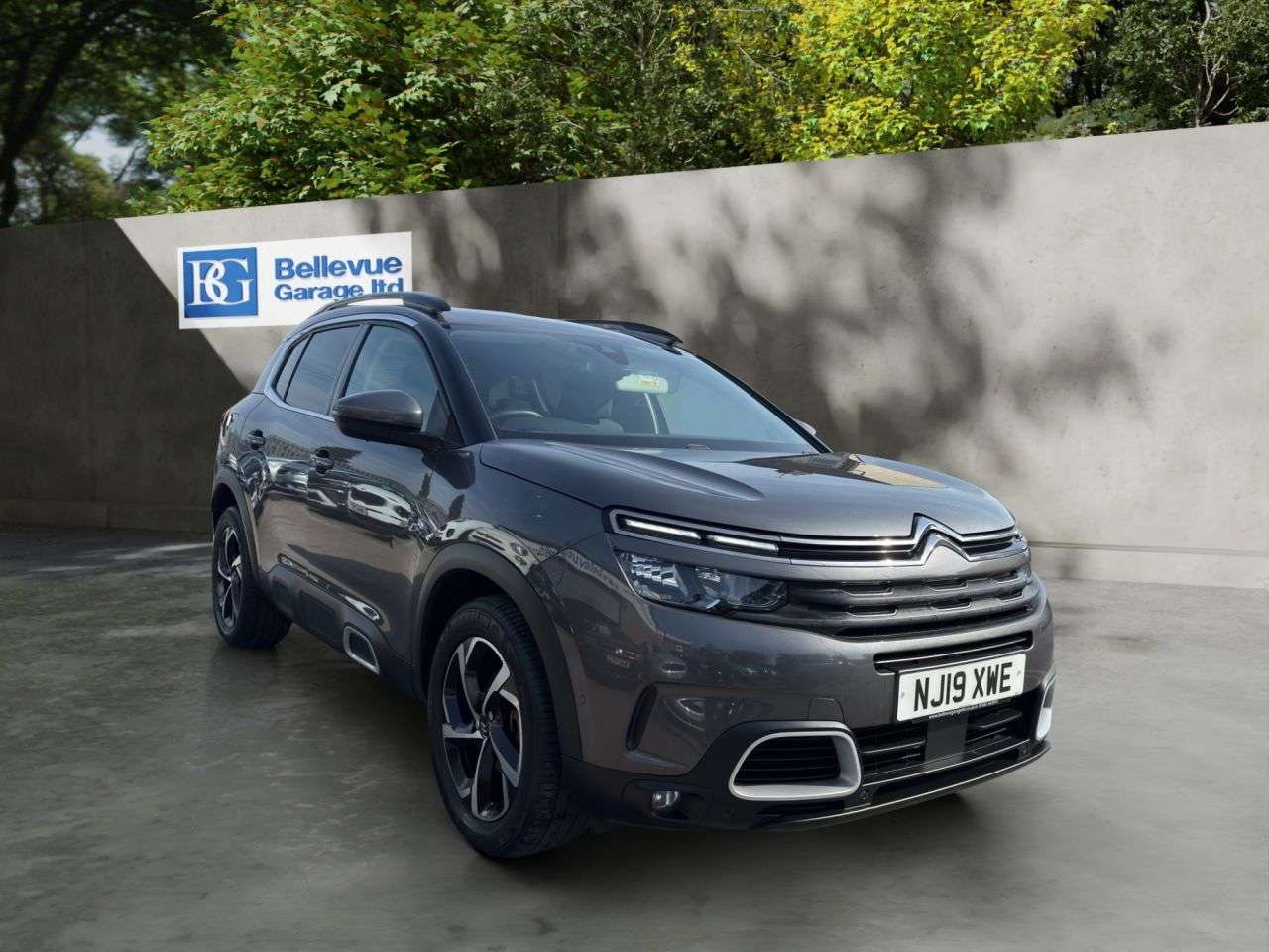 A 2019 CITROEN C5 AIRCROSS 1.2 PureTech Flair SUV 5dr Petrol Manual Euro 6 (s/s) (130 ps) £200 TO SECU A 2019 CITROEN C5 AIRCROSS 1.2 PureTech Flair SUV 5dr Petrol Manual Euro 6 (s/s) (130 ps) £200 TO SECU