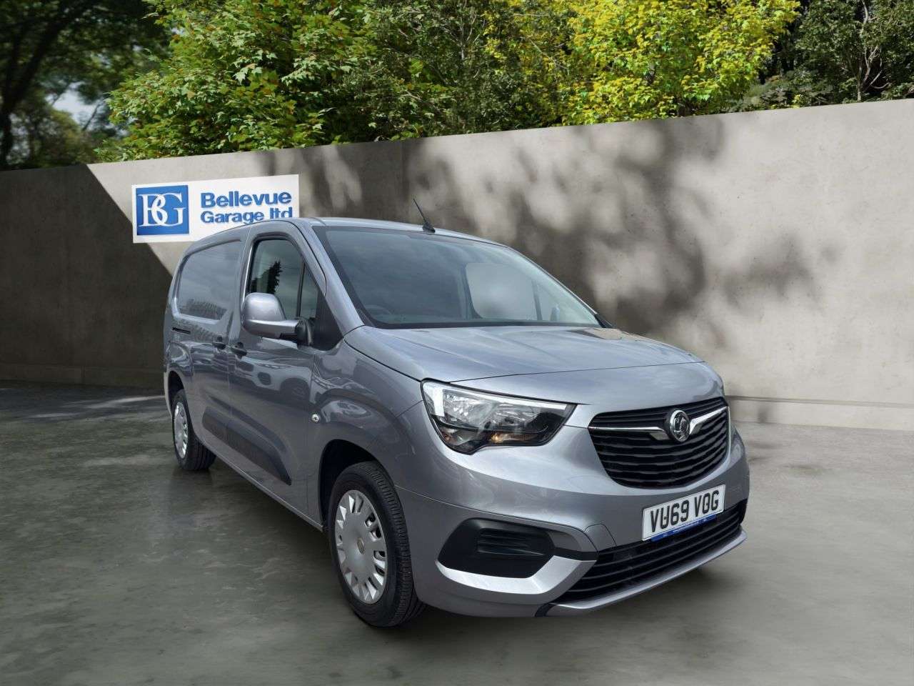 A 2019 VAUXHALL COMBO 1.5 Turbo D 2300 Sportive Panel Van 4dr Diesel Manual L2 H1 Euro 6 (s/s) (1 A 2019 VAUXHALL COMBO 1.5 Turbo D 2300 Sportive Panel Van 4dr Diesel Manual L2 H1 Euro 6 (s/s) (1
