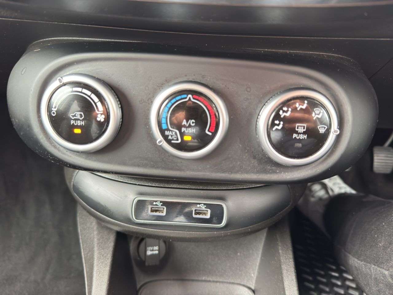 2021 FIAT 500X 2021 FIAT 500X