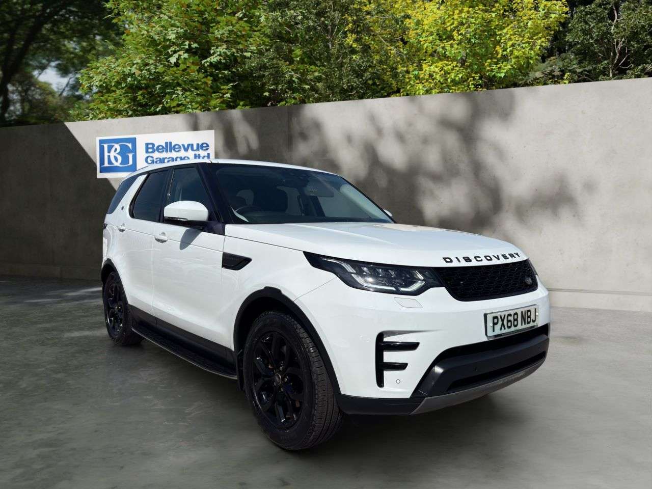 A 2018 LAND ROVER DISCOVERY 2.0 SD4 SE SUV 5dr Diesel Auto 4WD Euro 6 (s/s) (240 ps) £200 TO SECURE, DE A 2018 LAND ROVER DISCOVERY 2.0 SD4 SE SUV 5dr Diesel Auto 4WD Euro 6 (s/s) (240 ps) £200 TO SECURE, DE