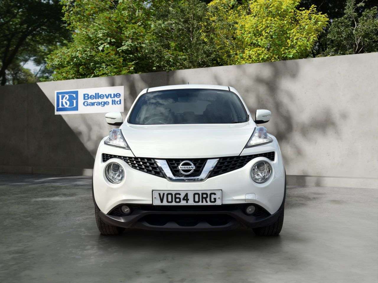 A 2014 NISSAN JUKE 1.2 DIG-T Acenta SUV 5dr Petrol Manual Euro 5 (s/s) Euro 5 (115 ps) £200 TO A 2014 NISSAN JUKE 1.2 DIG-T Acenta SUV 5dr Petrol Manual Euro 5 (s/s) Euro 5 (115 ps) £200 TO