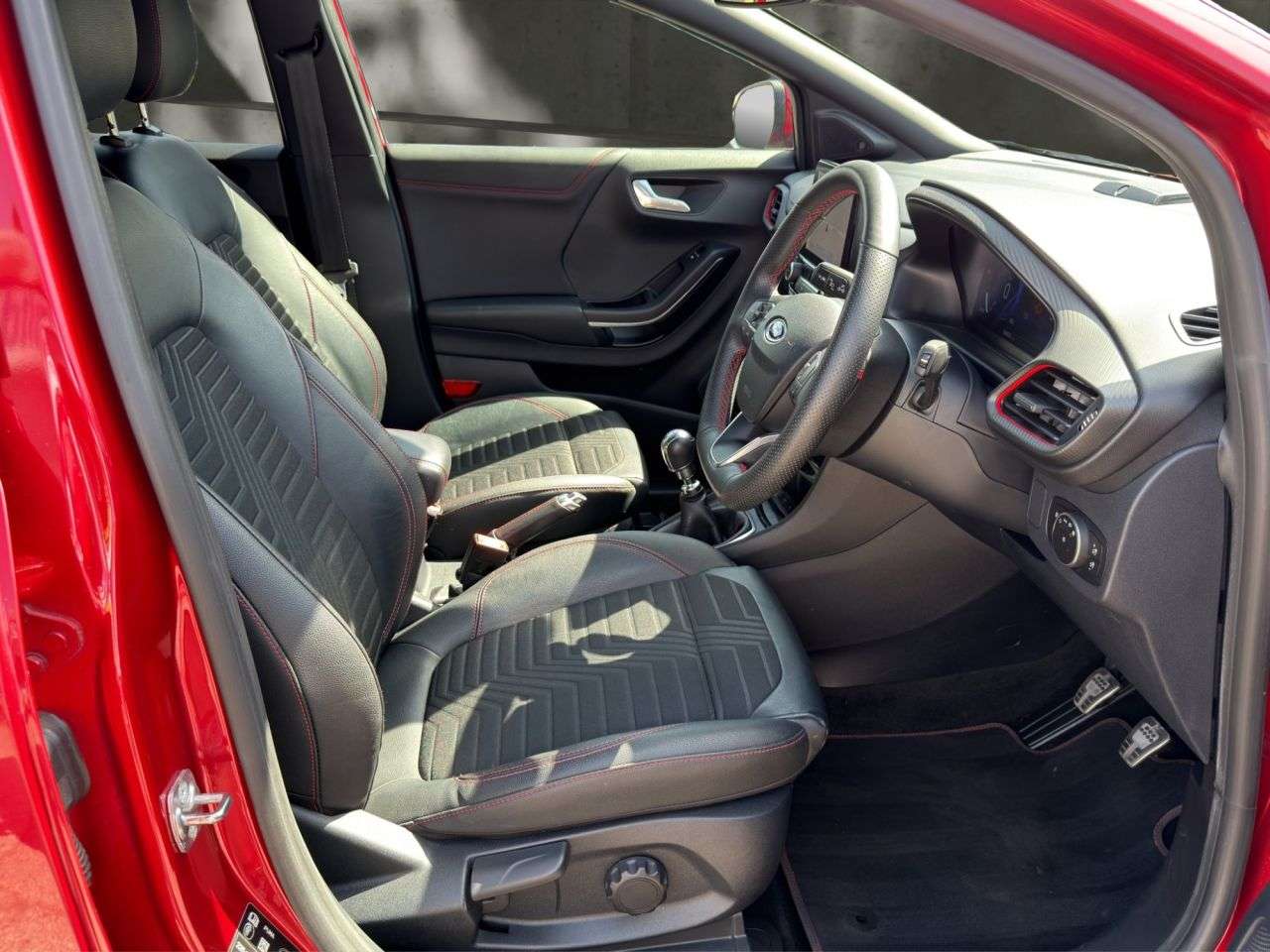 A 2020 FORD PUMA 1.0T EcoBoost MHEV ST-Line X SUV 5dr Petrol Manual Euro 6 (s/s) (125 ps) £2 A 2020 FORD PUMA 1.0T EcoBoost MHEV ST-Line X SUV 5dr Petrol Manual Euro 6 (s/s) (125 ps) £2