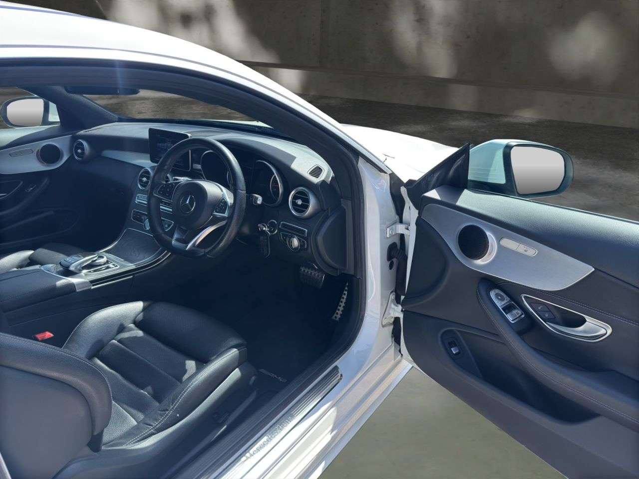 A 2017 MERCEDES-BENZ C-CLASS 2.0 C200 AMG Line Coupe 2dr Petrol G-Tronic+ Euro 6 (s/s) (184 ps) £200 TO A 2017 MERCEDES-BENZ C-CLASS 2.0 C200 AMG Line Coupe 2dr Petrol G-Tronic+ Euro 6 (s/s) (184 ps) £200 TO