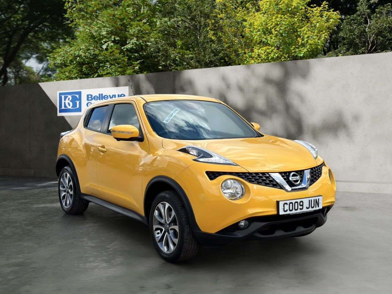 A 2017 NISSAN JUKE 1.6 Tekna SUV 5dr Petrol XTRON Euro 6 (117 ps) 2017 PRIVATE PLATE STAYING O A 2017 NISSAN JUKE 1.6 Tekna SUV 5dr Petrol XTRON Euro 6 (117 ps) 2017 PRIVATE PLATE STAYING O
