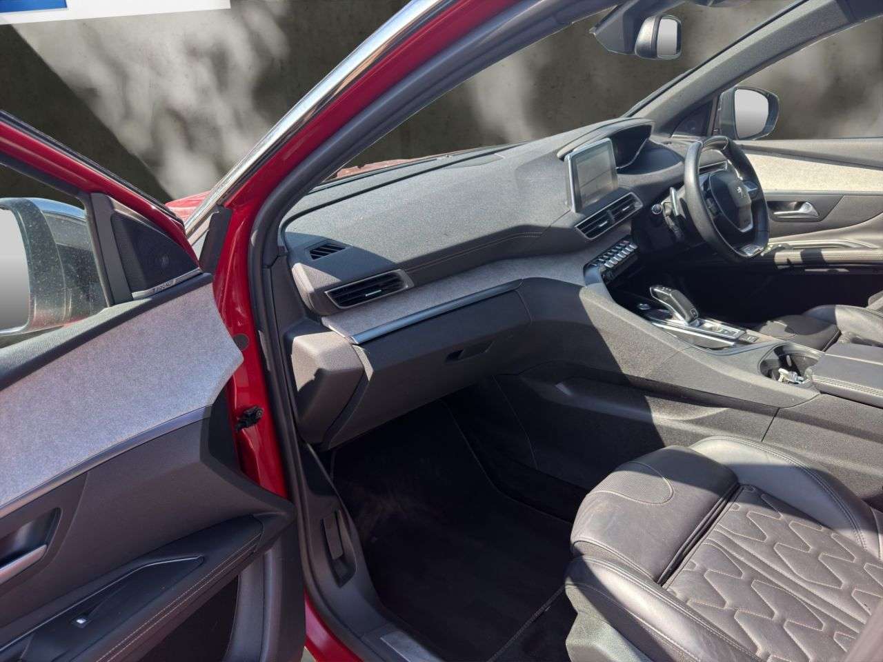 2018 PEUGEOT 3008 2018 PEUGEOT 3008
