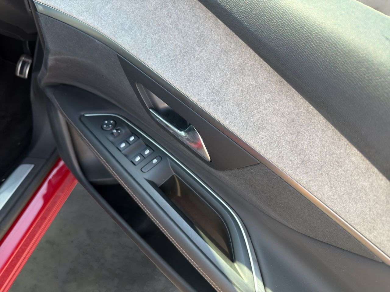 2018 PEUGEOT 3008 2018 PEUGEOT 3008