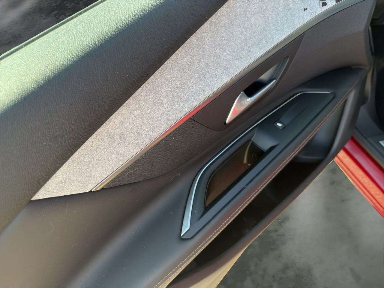 2018 PEUGEOT 3008 2018 PEUGEOT 3008