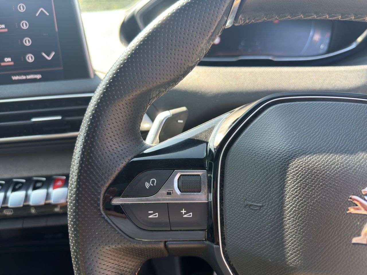 2018 PEUGEOT 3008 2018 PEUGEOT 3008