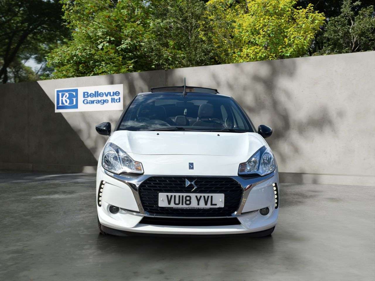 A 2018 DS DS 3 BLUEHDI ELEGANCE S/S A 2018 DS DS 3 BLUEHDI ELEGANCE S/S