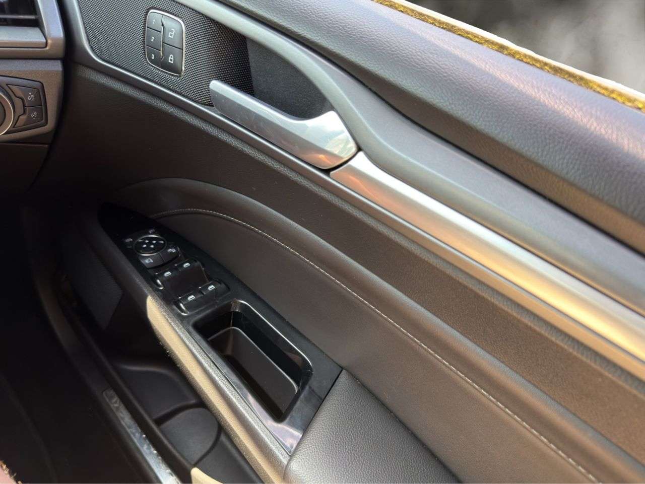2015 FORD MONDEO 2015 FORD MONDEO