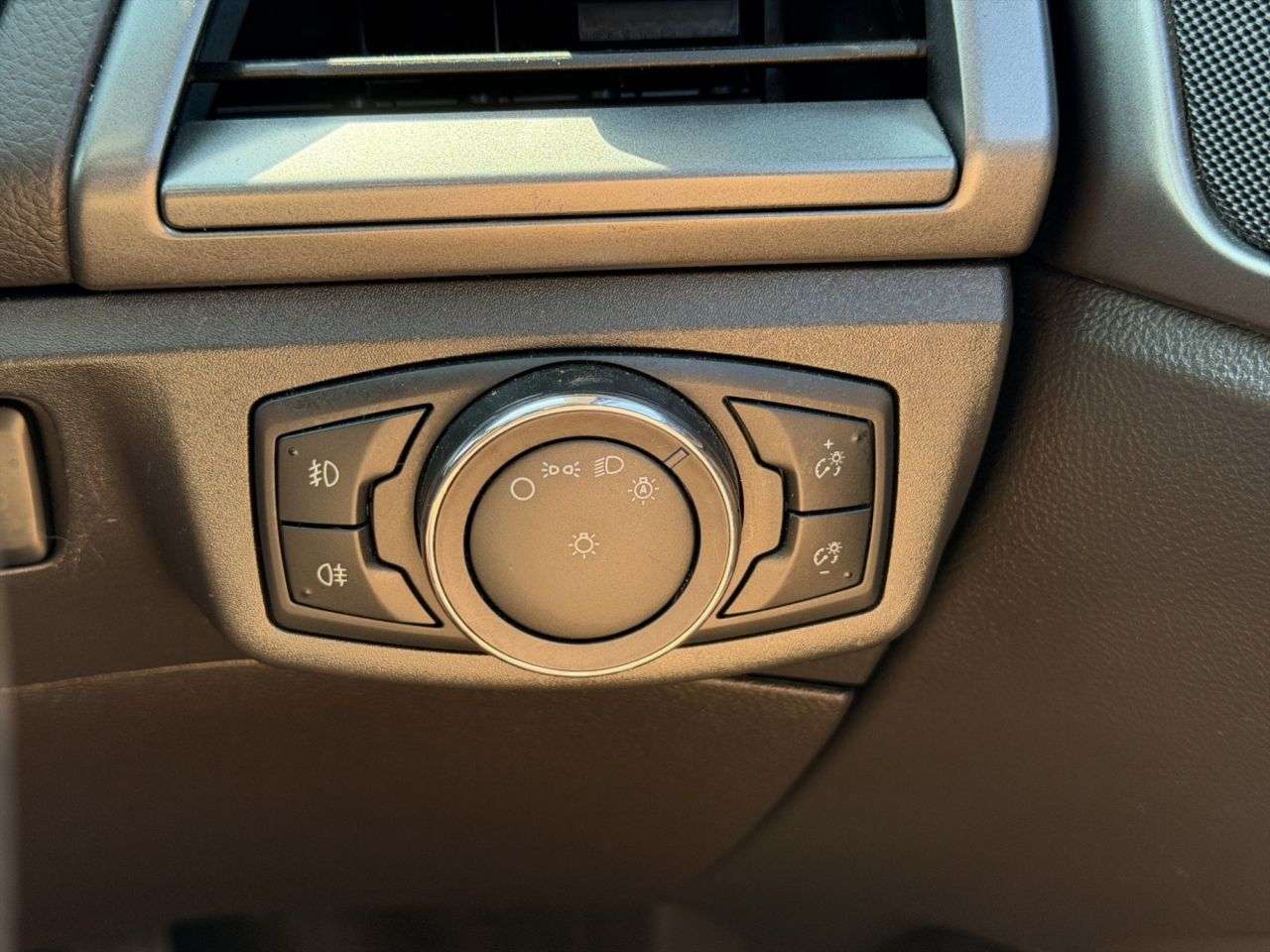 2015 FORD MONDEO 2015 FORD MONDEO