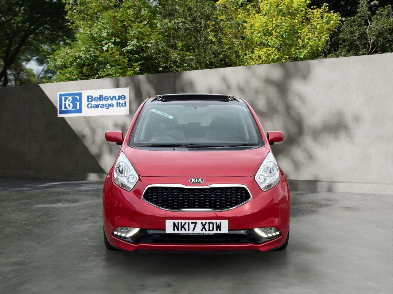 A 2017 KIA VENGA 1.6 4 MPV 5dr Petrol Auto Euro 6 (123 bhp) A 2017 KIA VENGA 1.6 4 MPV 5dr Petrol Auto Euro 6 (123 bhp)