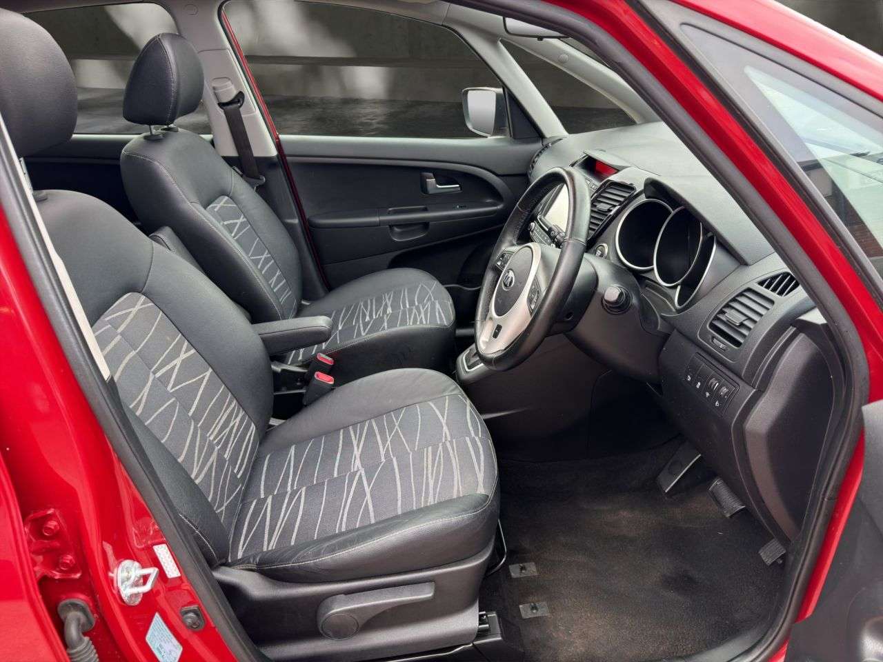 A 2017 KIA VENGA 1.6 4 MPV 5dr Petrol Auto Euro 6 (123 bhp) A 2017 KIA VENGA 1.6 4 MPV 5dr Petrol Auto Euro 6 (123 bhp)